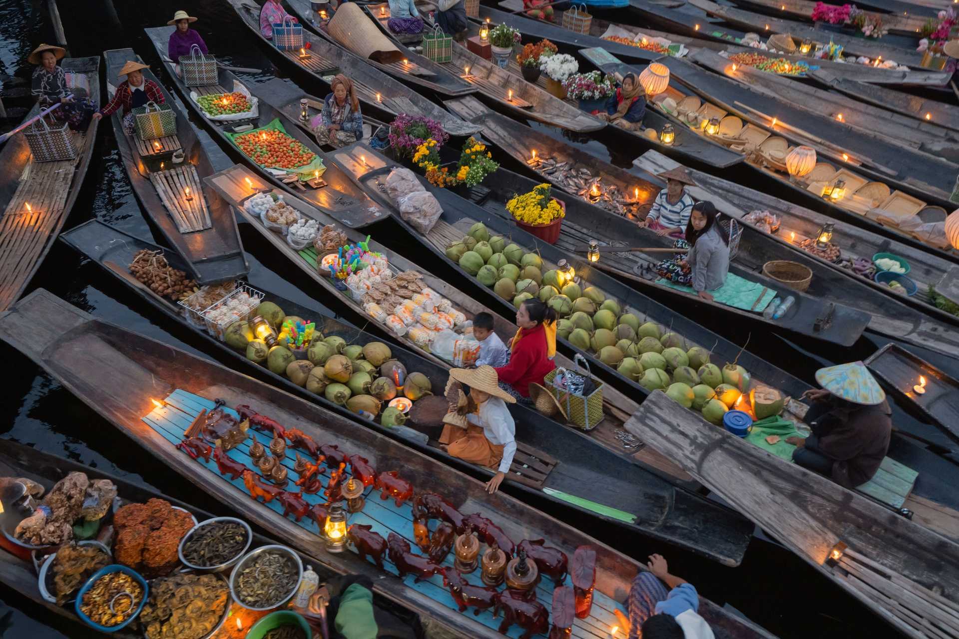 Day 3_shutterstock_2423279725.jpg