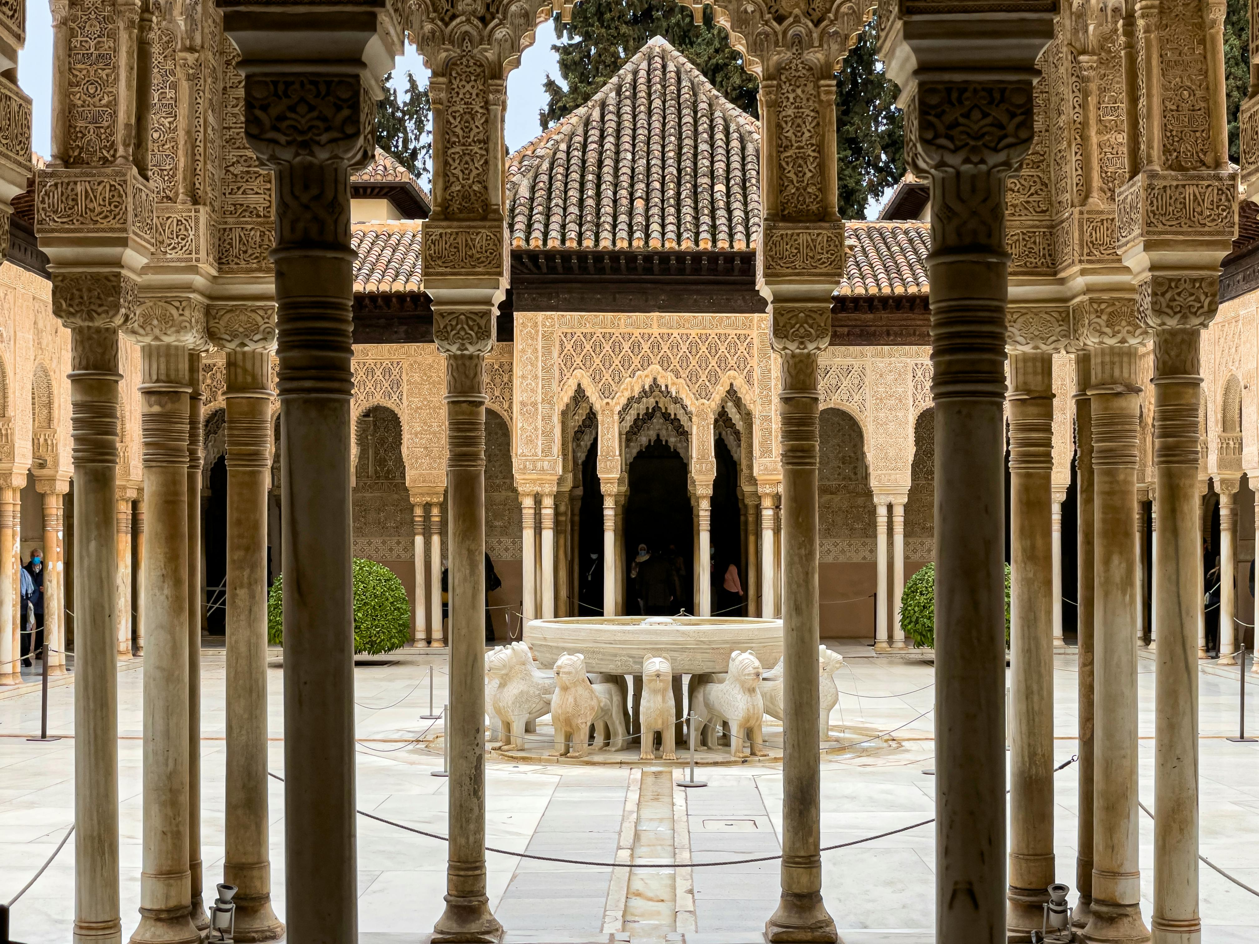 Patio de los Leones in Granada