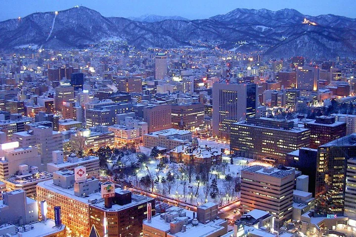 Hokkaido's Winter Wonderland: Ski, Snow, and Serenity in Japan