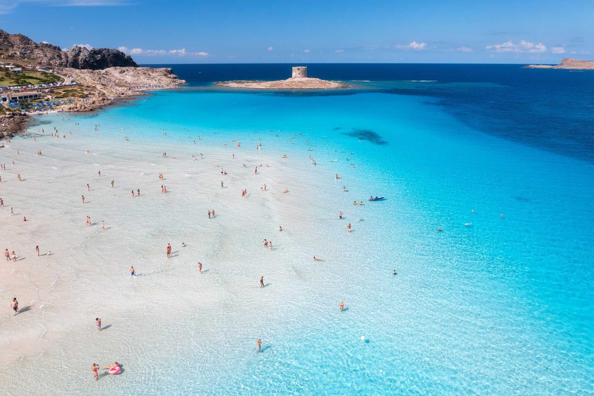 Sardinia in 10 Days: Spectacular Sights and Coastlines