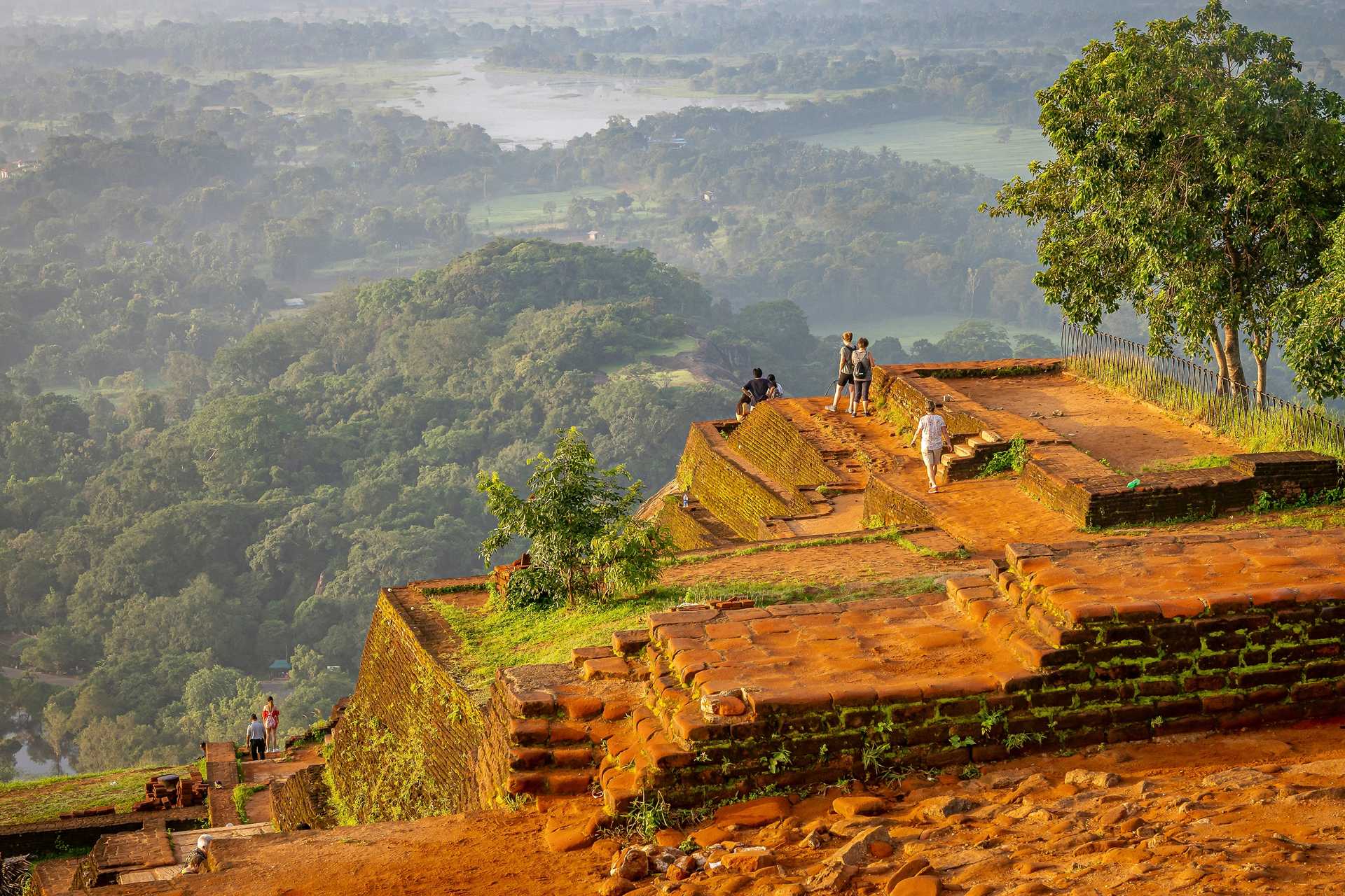 Sri Lanka: A 15-day Cross-Country Odyssey